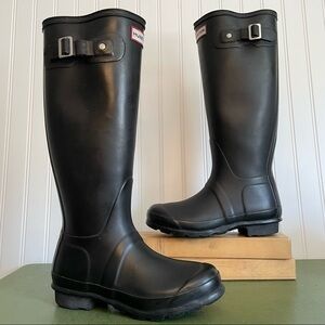 Hunter Original Tall Boots in Matte Black EU 35-36